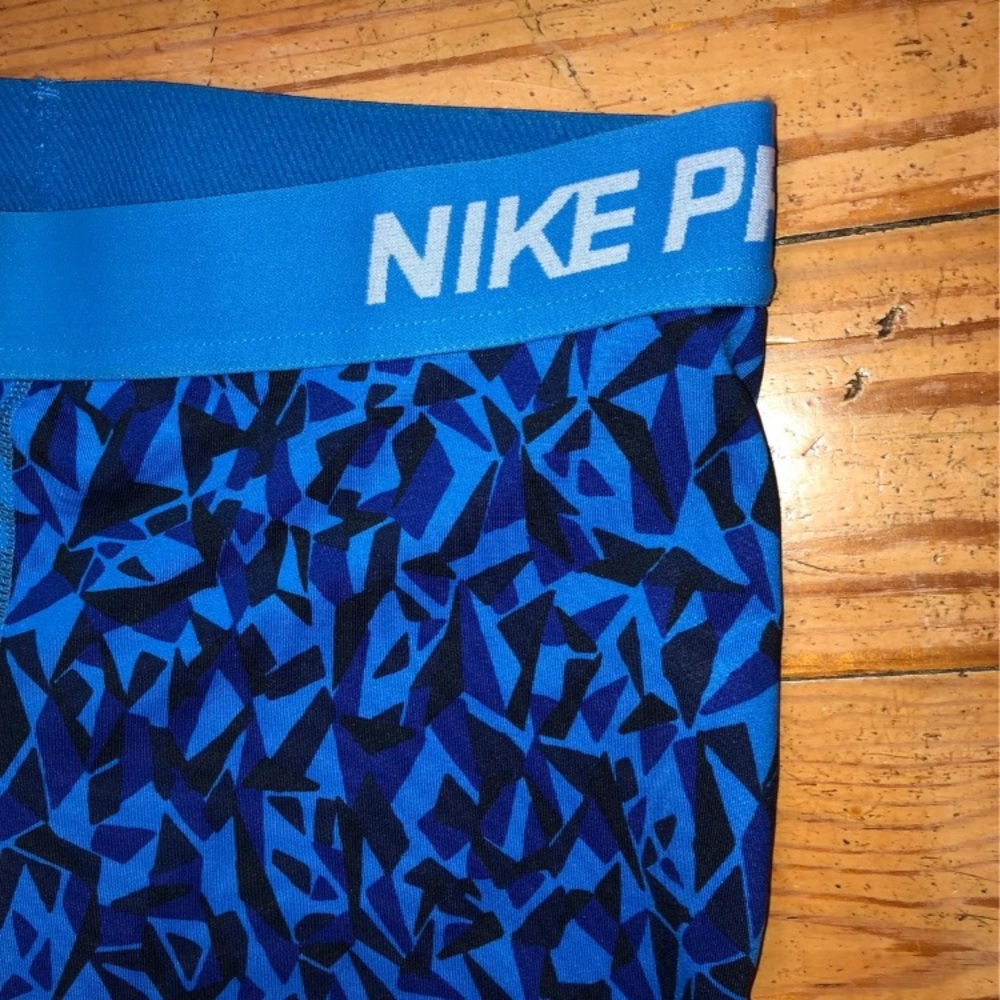 Nike Pro Leggings - image 3